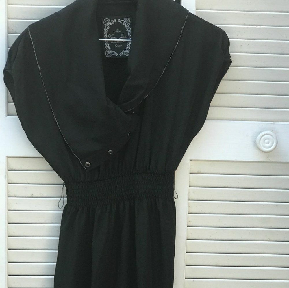 Dress - Picture 4 of 8